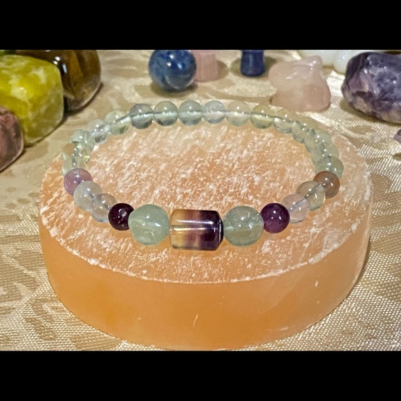 Rainbow dark purple & yellow banded Fluorite barrel & matching rounds bracelet - Picture 1 of 6